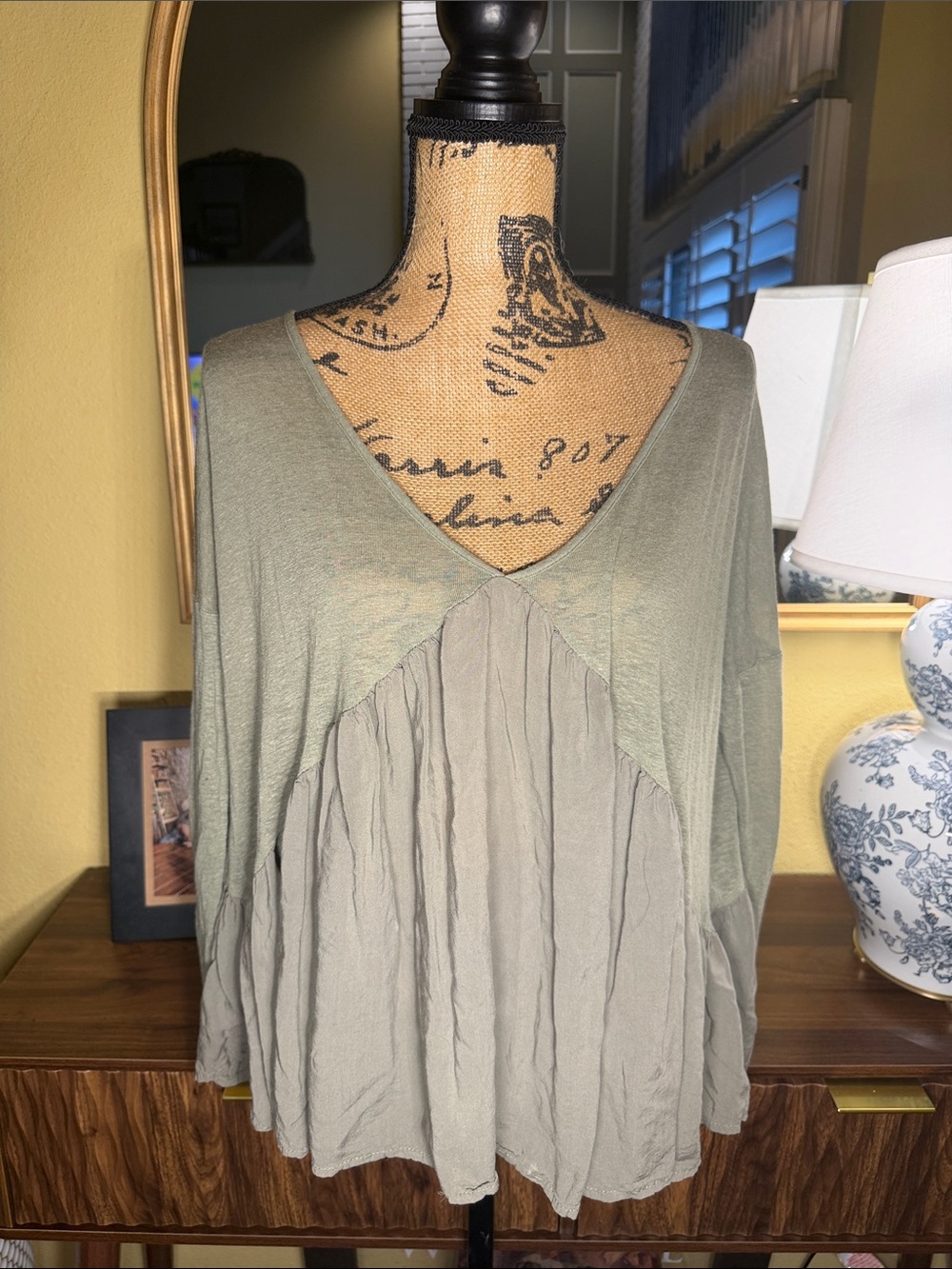 Kimchi Blue Olive Green V-Neck Peplum Tunic